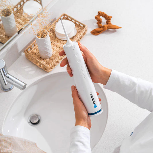 The Ultimate Guide to Choosing the Best Water Flosser for Your Needs